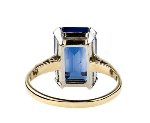 Melissa | Custom Sapphire Ring