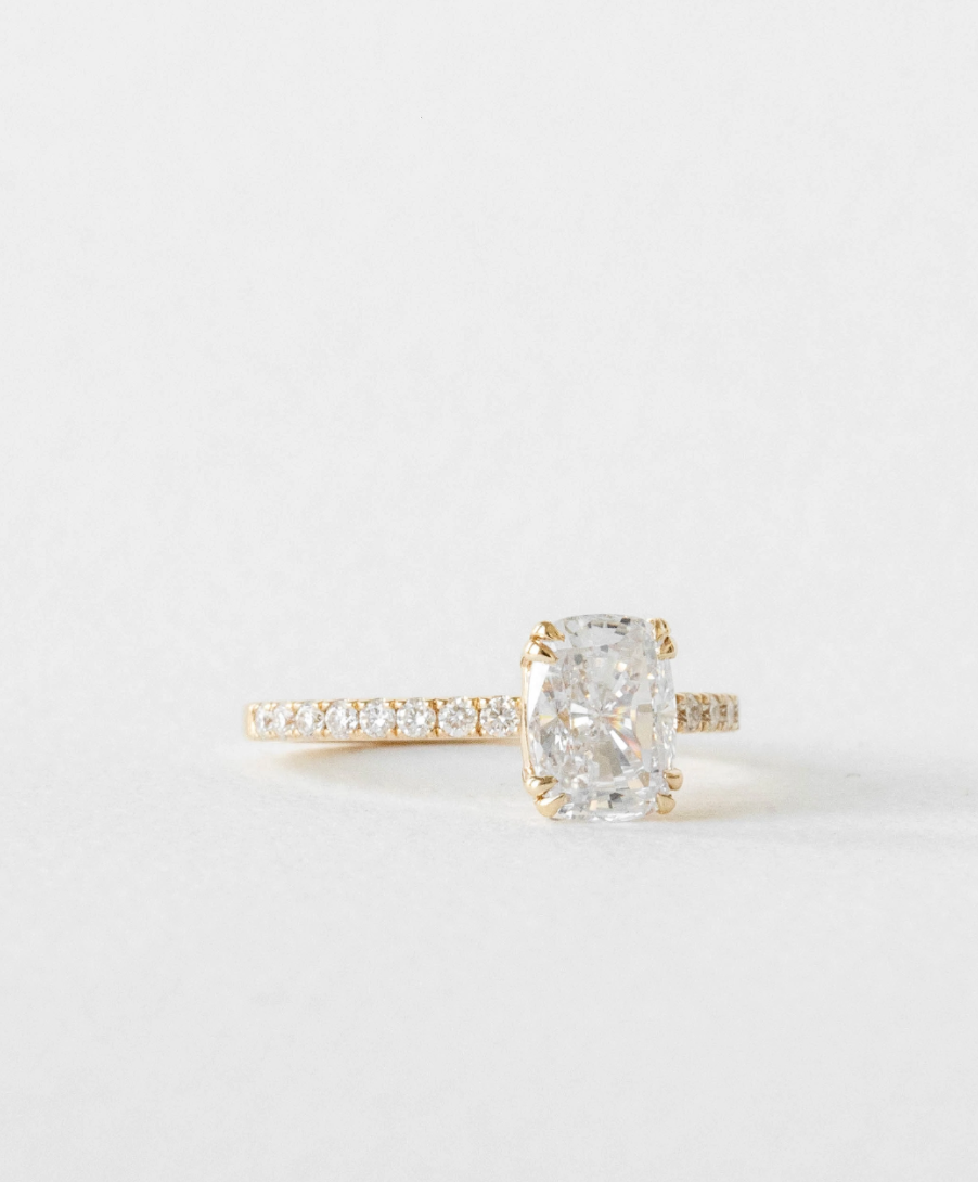 Patrick | Custom Oval Aspen