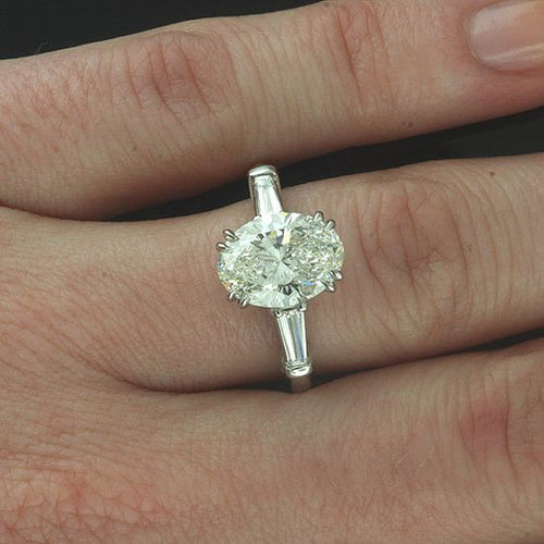 Oval with Baguette Accents | Quote