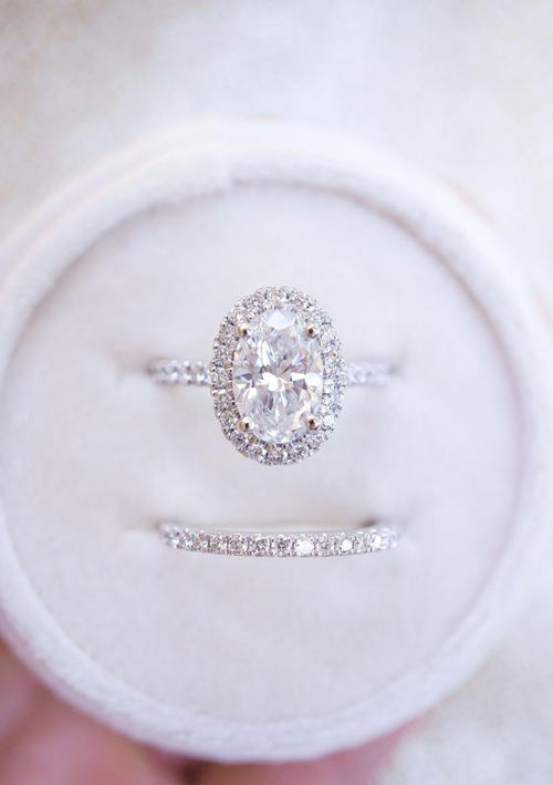 Dainty Oval Halo | Quote